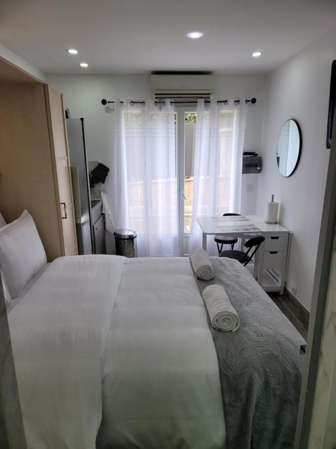 Studio 1 A La Trinite Proche De Nice, Monaco Et L'Italie Екстериор снимка